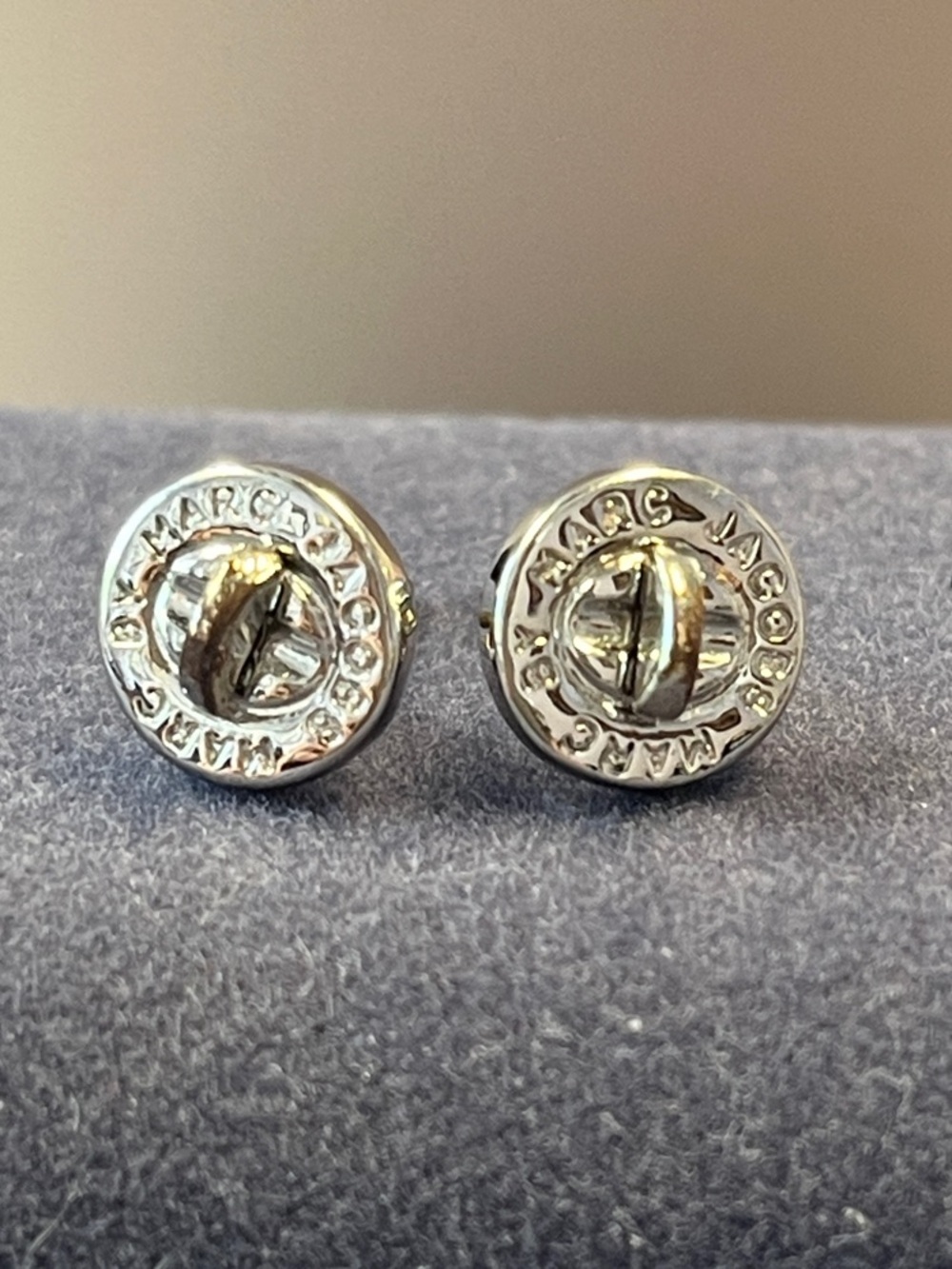 Authentic Marc by Marc Jacobs Silver Turnlock Logo Stud Earrings